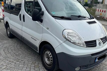 Renault Trafic 180.000 km 3.700 &euro; Nürnberg 90482