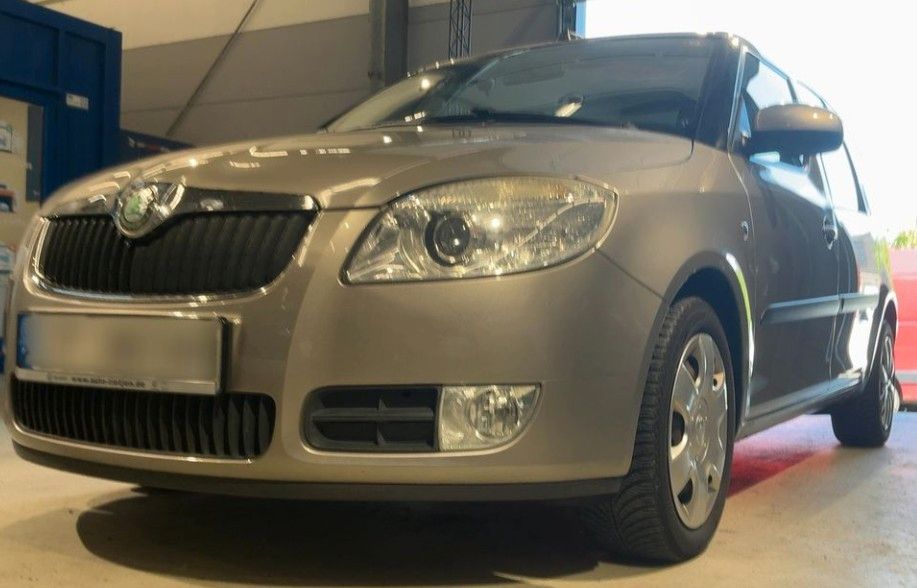 Skoda Roomster 136.852 km 5.999 &euro; Mönchengladbach 41238