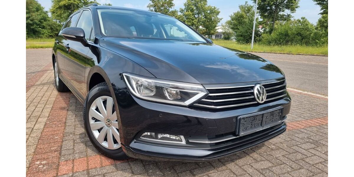VW Passat 228.000 km 9.200 &euro; Neuss 41468