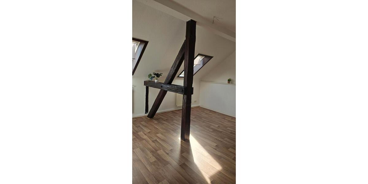 Etagenwohnung Schönebeck (Elbe) - 2 Zimmer, 67 m&sup2;, 371&euro; | Angebot:25056080