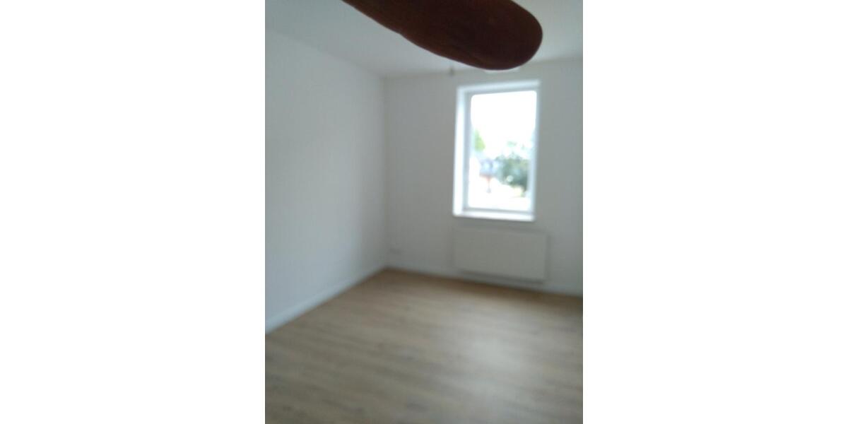 Etagenwohnung Schleiz - 3 Zimmer, 95 m&sup2;, 665&euro; | Angebot:26579333