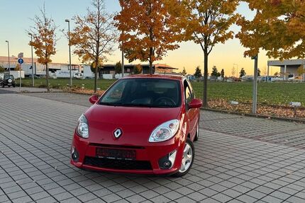 Renault Twingo 97.000 km 3.289 &euro; nürnberg 90429