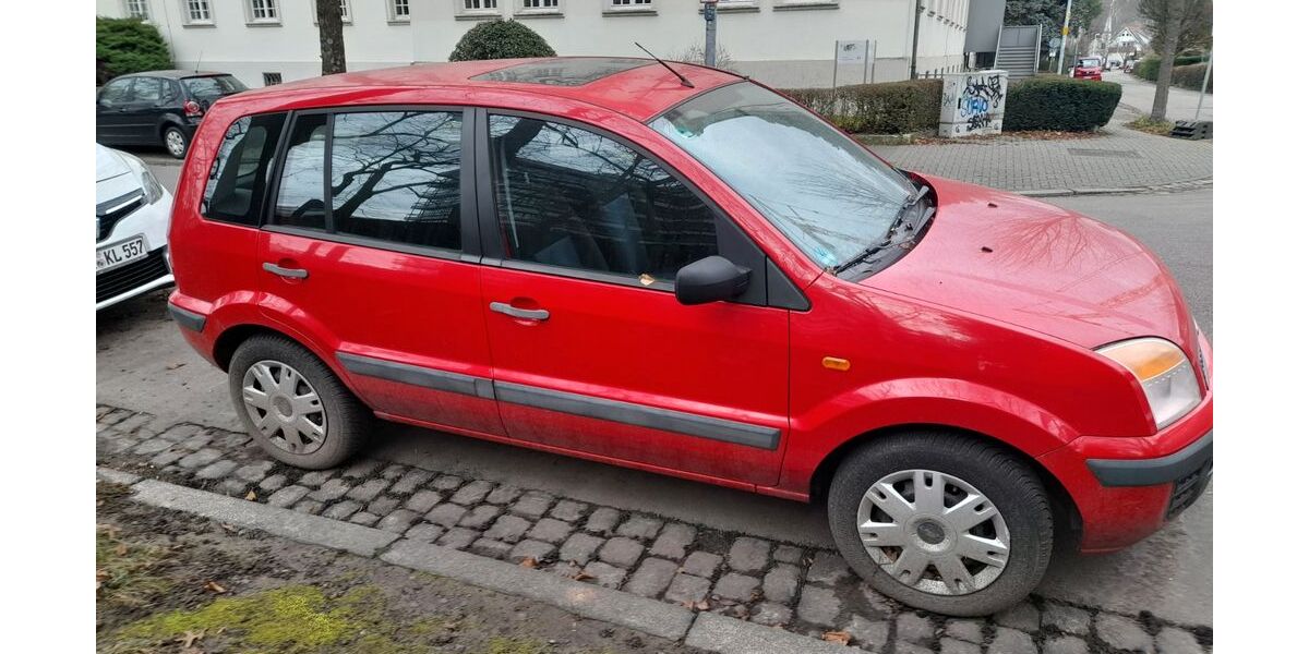 Ford Fusion 58.000 km 4.999 &euro; Freiburg 79104