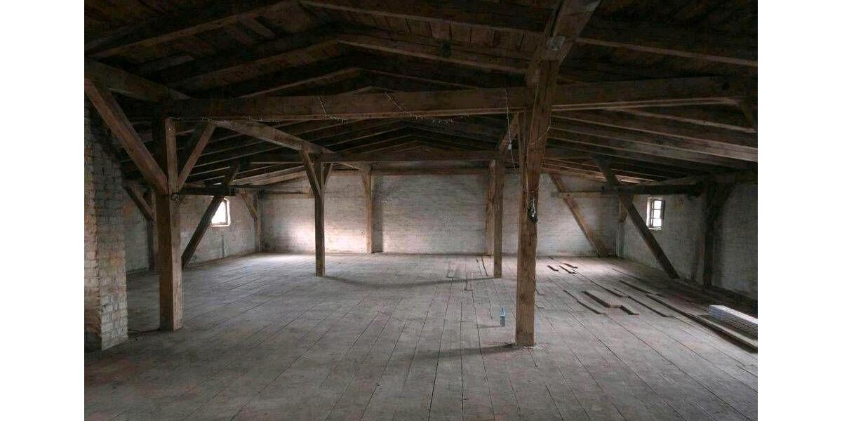 Bauernhaus, Landhaus Prenzlau - 6 Zimmer, 200 m&sup2;, 185.000&euro; | Angebot:26766395
