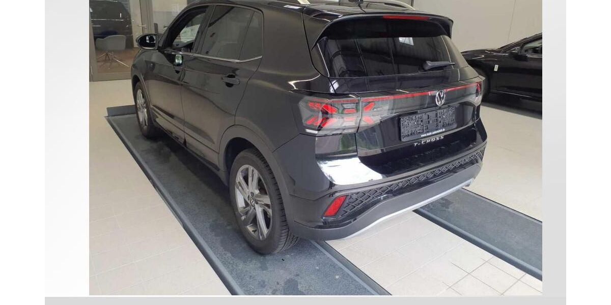 VW T-Cross 20.500 km 25.640 &euro; Burgoberbach 91595