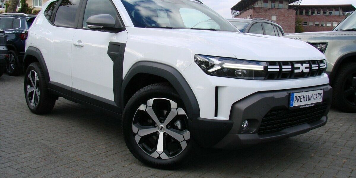 Dacia Duster TCe 130 Journey Mild Hybrid SSG 360º ACC 1.820 km 22.980 &euro; Falkensee 14612