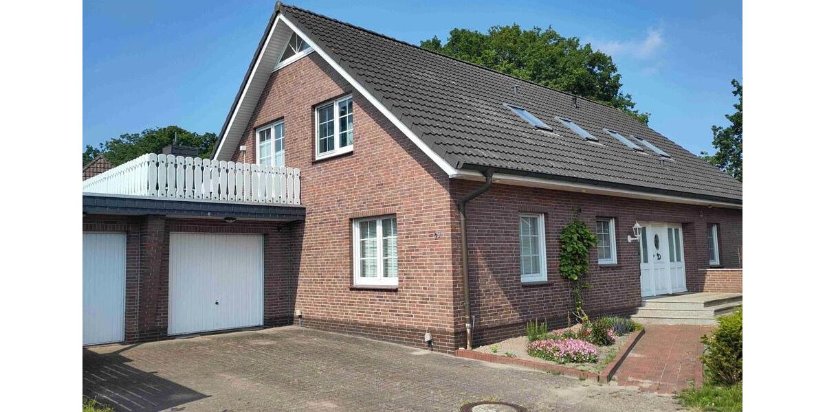 Mehrfamilienhaus, Wohnhaus Wiefelstede - 8 Zimmer, 229 m&sup2;, 390.000&euro; | Angebot:26781572