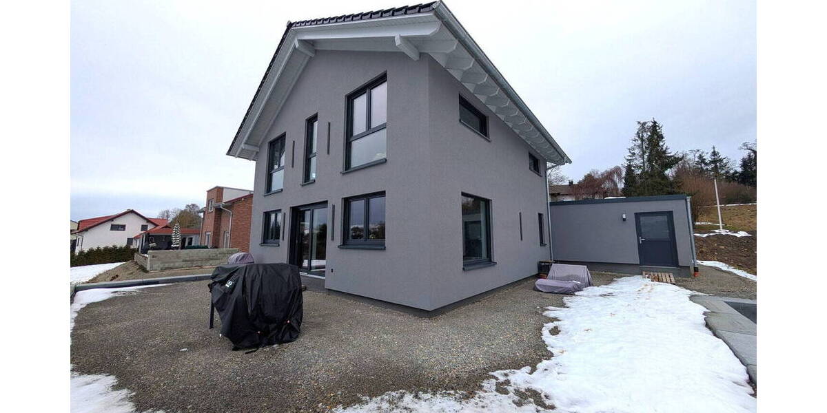 Einfamilienhaus Hessisch Lichtenau - Walburg Walburg - 9 Zimmer, 146 m&sup2;, 570.000&euro; | Angebot:26542145