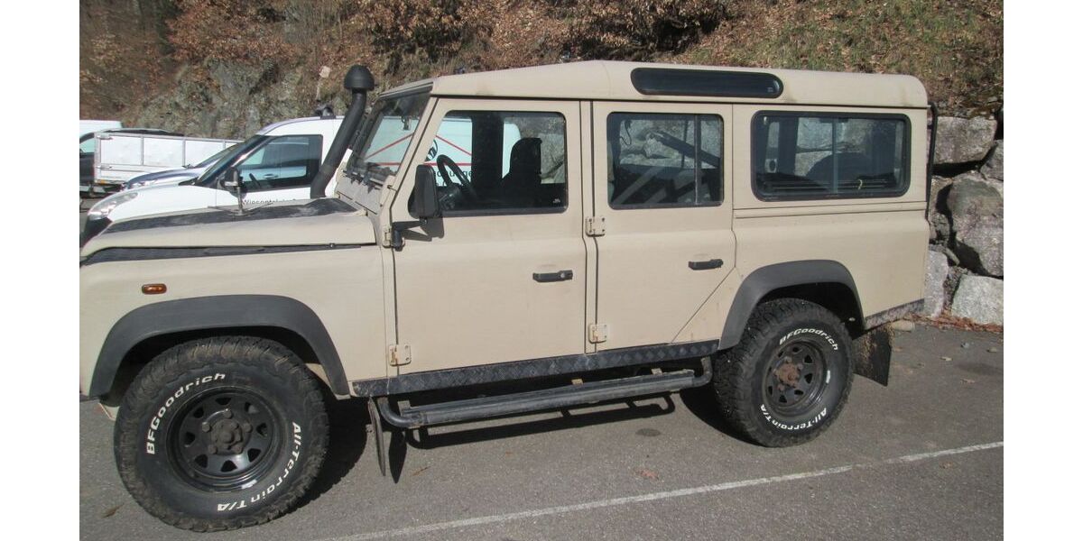 Land Rover Defender 124.600 km 48.000 &euro; Utzenfeld 79694