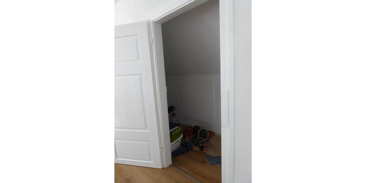 Etagenwohnung Gernsbach - 5 Zimmer, 145 m&sup2;, 1.375&euro; | Angebot:26137203