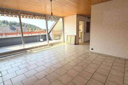 Wohnung Homburg - 3 Zimmer, 79 m&sup2;, 154.000&euro; | Angebot:27160759