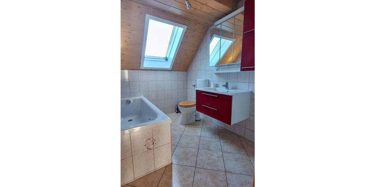 Etagenwohnung Probstzella - 2 Zimmer, 50 m&sup2;, 37.000&euro; | Angebot:25666217