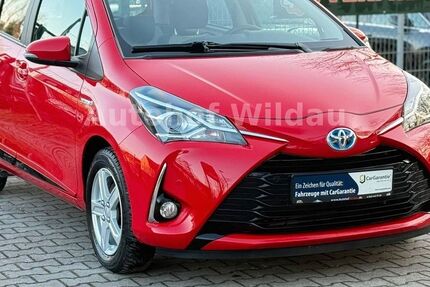 Toyota Yaris 24.646 km 12.990 &euro; Wildau 15745