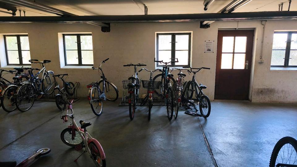 3 Zimmer Wohnung im EG mit Tiefgarage und Balkon, Provisionsfrei