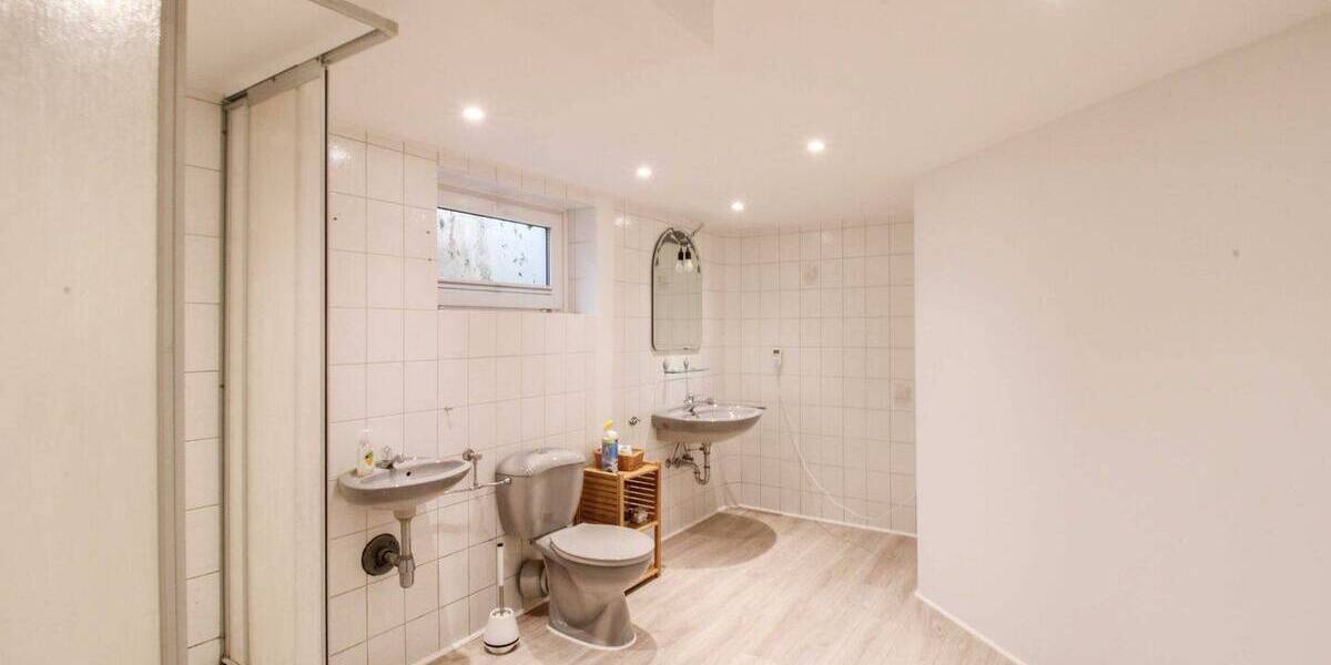 Einfamilienhaus Einbeck - 6 Zimmer, 177 m&sup2;, 389.000&euro; | Angebot:26807851