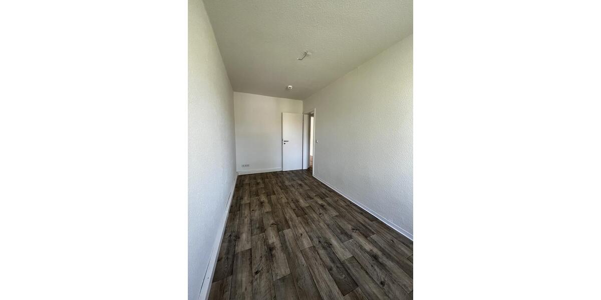 Etagenwohnung Zeitz - 3 Zimmer, 60 m&sup2;, 393&euro; | Angebot:26423867