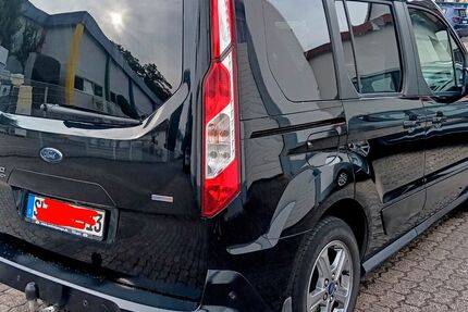 Ford Tourneo Connect 68.000 km 21.600 &euro; Schwalbach Saar 66773