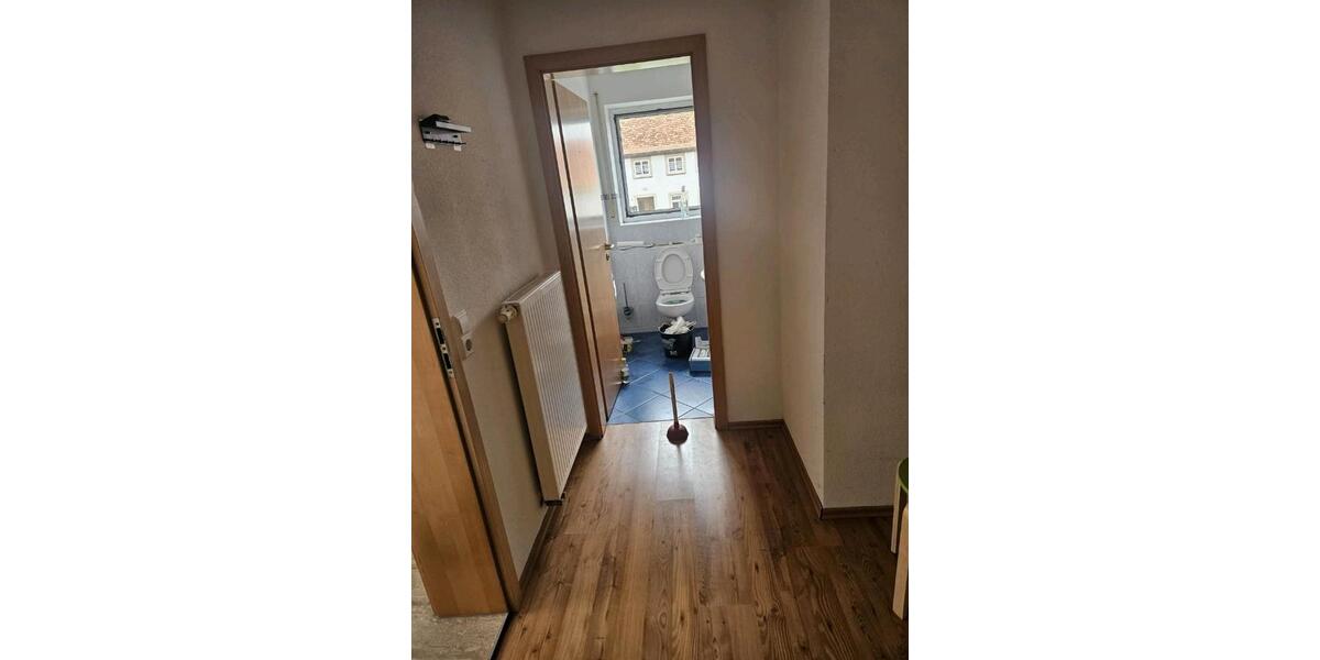 Etagenwohnung Laupheim - 2 Zimmer, 96 m&sup2;, 950&euro; | Angebot:25544583