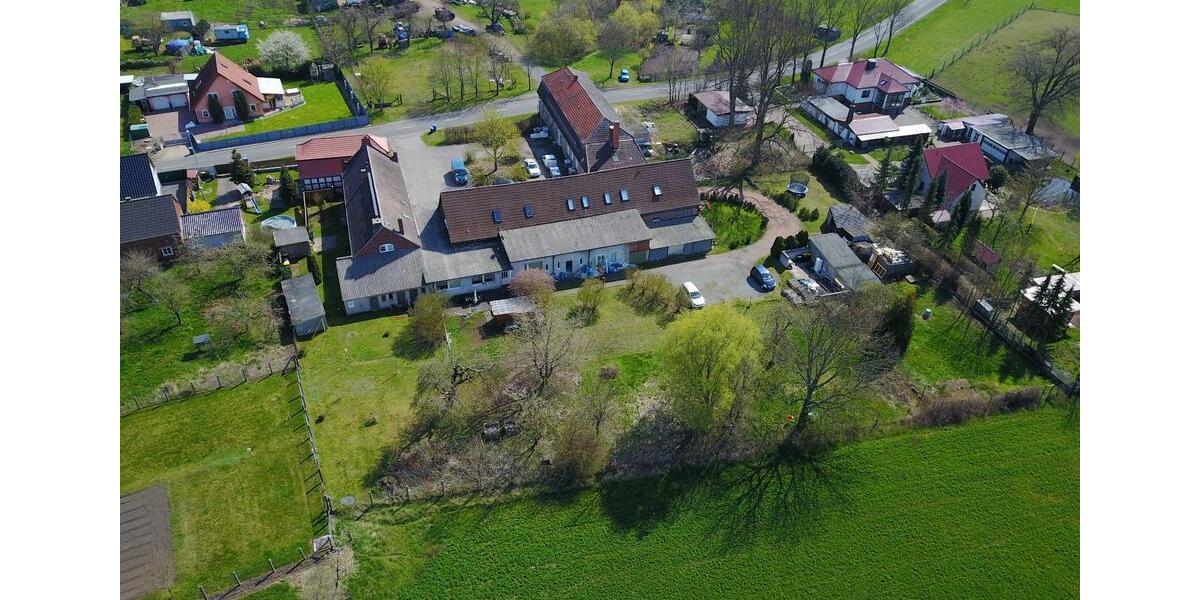 Mehrfamilienhaus, Wohnhaus Genthin - 22 Zimmer, 558 m&sup2;, 340.000&euro; | Angebot:25214574