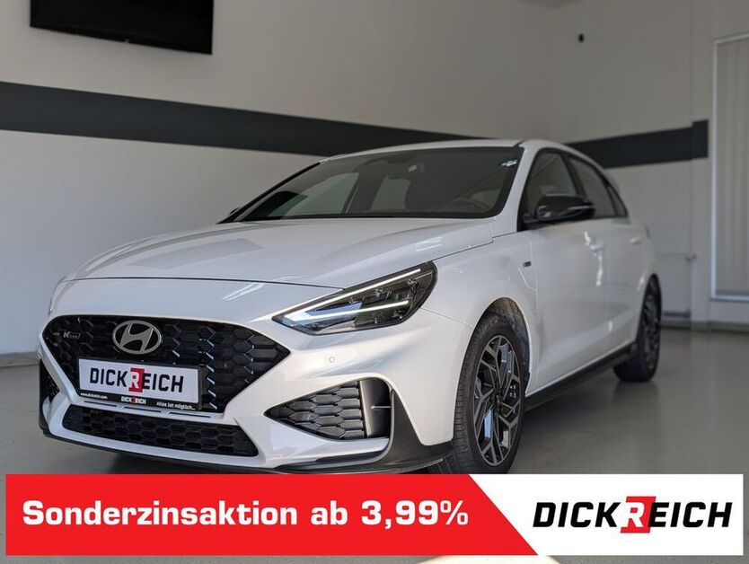 i30