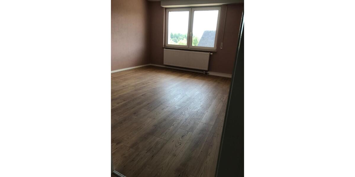 Erdgeschoßwohnung Schenklengsfeld - 2 Zimmer, 70 m&sup2;, 550&euro; | Angebot:25127086