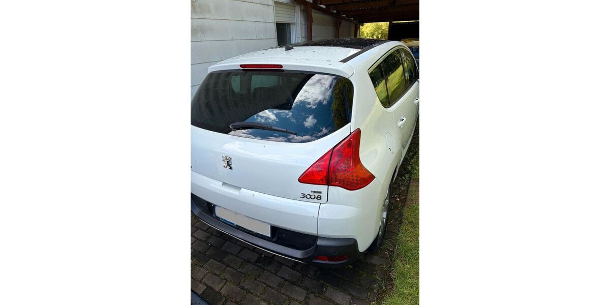 Peugeot 3008 212.466 km 2.300 &euro; Habscheid 54597