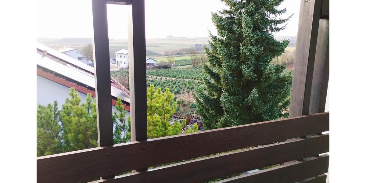 Dachgeschoßwohnung Neresheim - 3 Zimmer, 76 m&sup2;, 700&euro; | Angebot:25990810