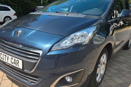 Peugeot 5008 262.000 km 5.900 &euro; Norderstedt b. Hamburg 22848