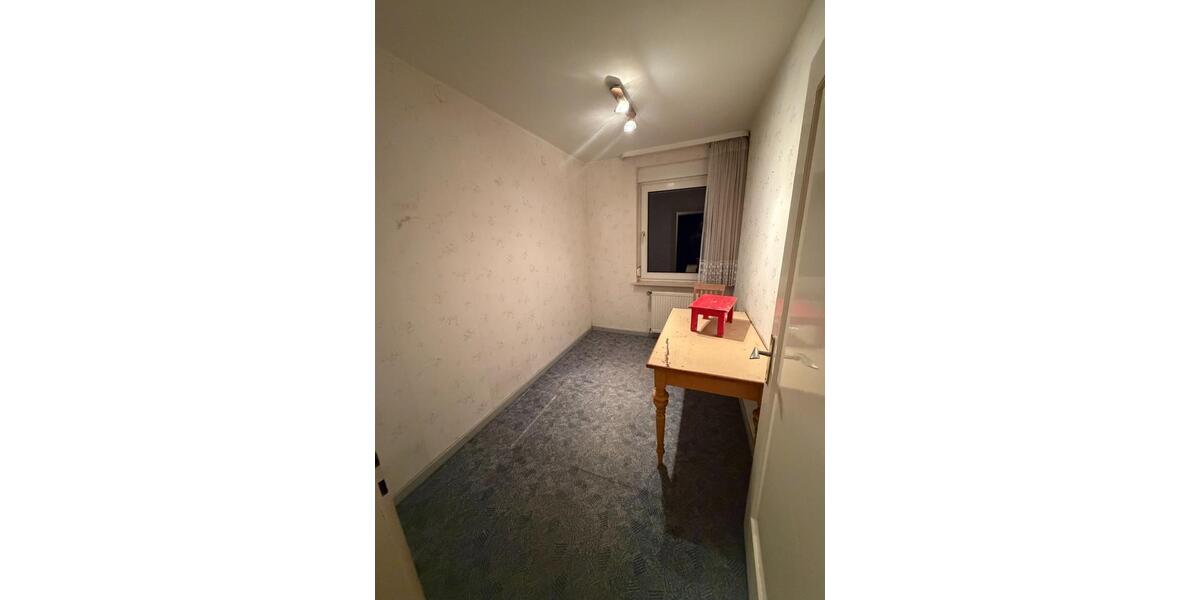Etagenwohnung Heringen (Werra) - 4 Zimmer, 100 m&sup2;, 750&euro; | Angebot:25515618
