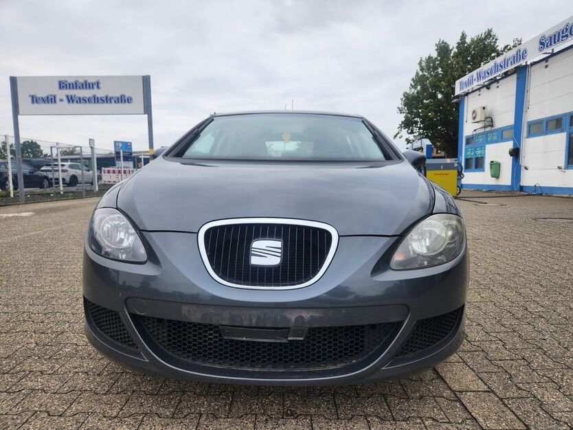 Seat Leon 202.000 km 1.999 € Alsdorf 52477