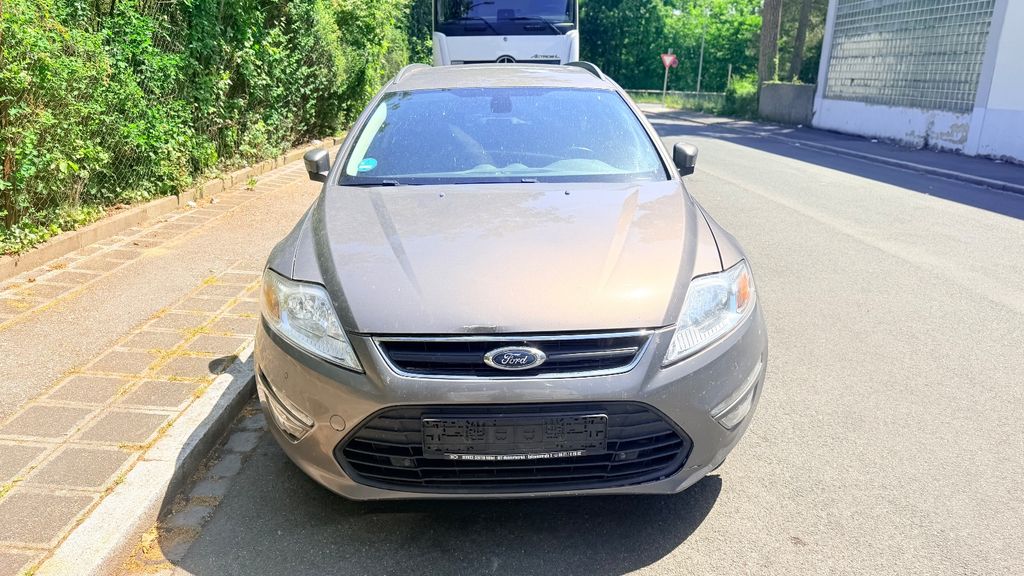 Ford Mondeo 260.000 km 1.900 &euro; Nürnberg 90441