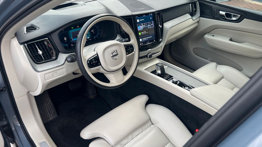 Volvo XC60 49.900 km 48.990 &euro; Jüterbog 14913