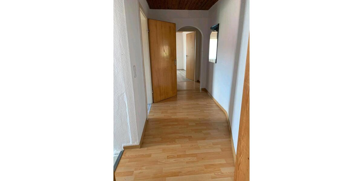 Doppelhaushälfte Rottenburg am Neckar - 4 Zimmer, 135 m&sup2;, 230.000&euro; | Angebot:26679284