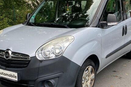Opel Combo 241.131 km 4.700 € Freiberg 09599