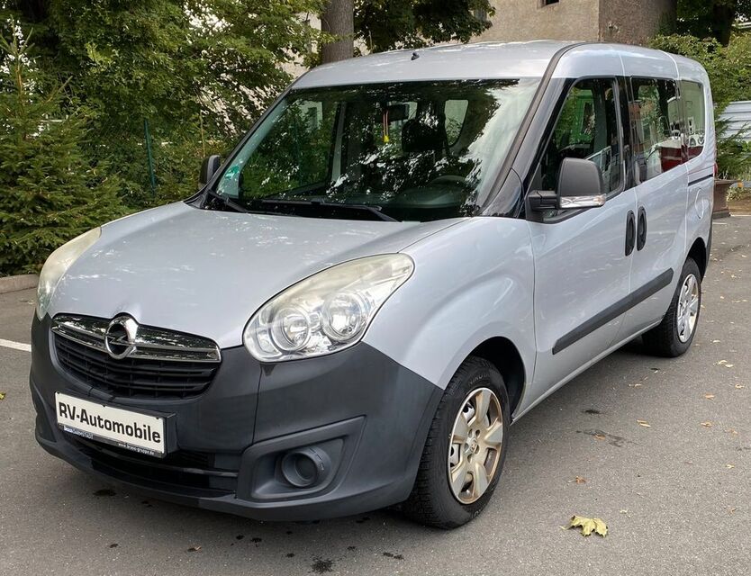 Opel Combo 241.131 km 4.700 € Freiberg 09599