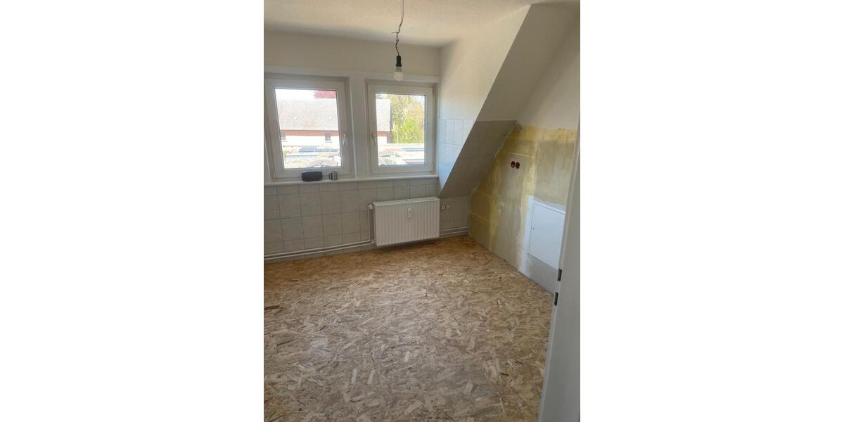 Etagenwohnung Sickte - 4 Zimmer, 85 m&sup2;, 850&euro; | Angebot:26394392