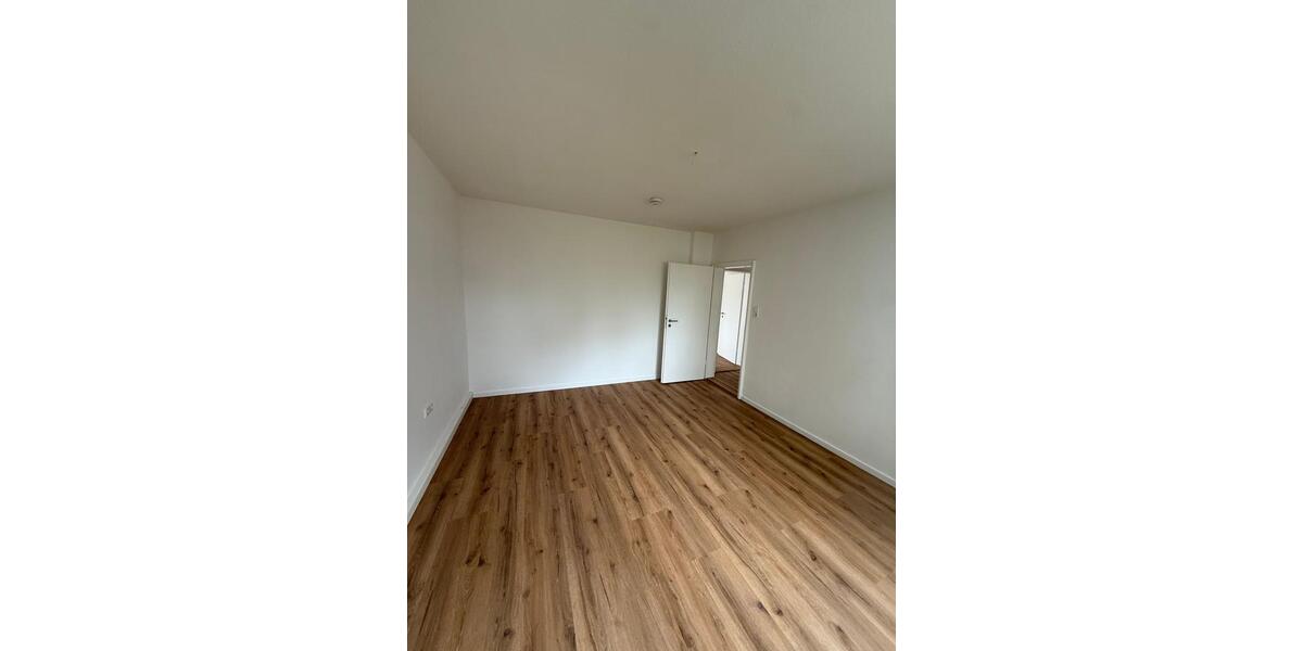 Etagenwohnung Amberg - 3 Zimmer, 73 m&sup2;, 765&euro; | Angebot:26276519