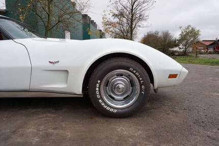 Corvette C3 21.250 km 33.900 &euro; Sinntal-Weiperz 36391