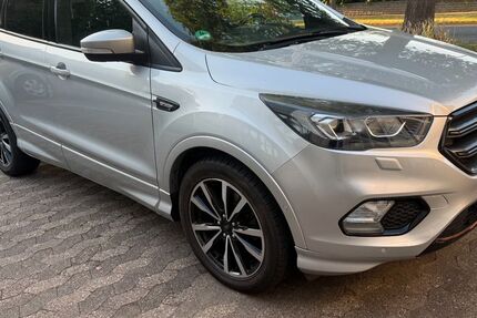 Ford Kuga 152.000 km 12.400 &euro; Adenstedt 31246