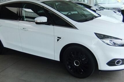Ford S-Max 52.688 km 19.999 &euro; Güstrow 18273