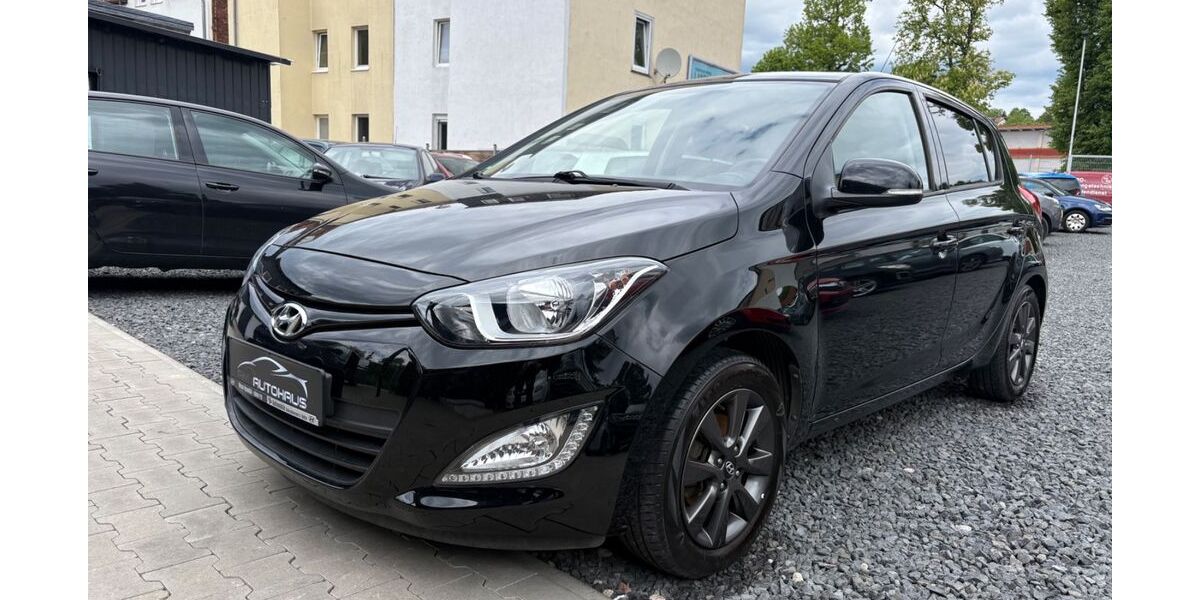 Hyundai i20 113.000 km 4.999 &euro; Eisenach 99817