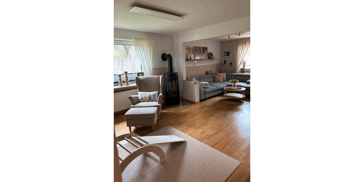 Einfamilienhaus Weddingstedt - 4 Zimmer, 135 m&sup2;, 369.999&euro; | Angebot:26975082