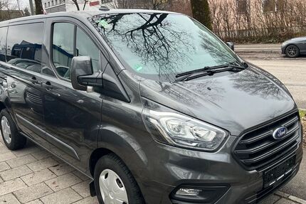 Ford Transit Custom 48.000 km 24.990 &euro; München 81825