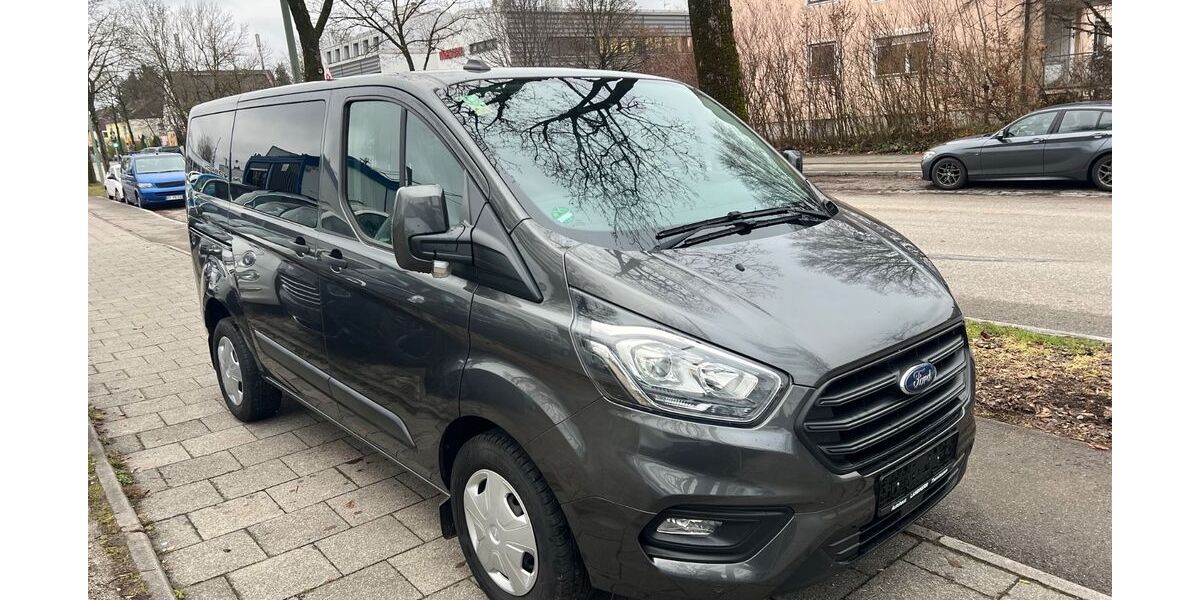 Ford Transit Custom 48.000 km 24.990 &euro; München 81825