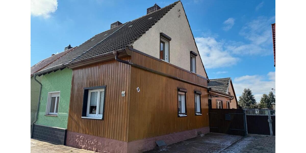 Doppelhaushälfte Ballenstedt - 4 Zimmer, 95 m&sup2;, 59.000&euro; | Angebot:25052408