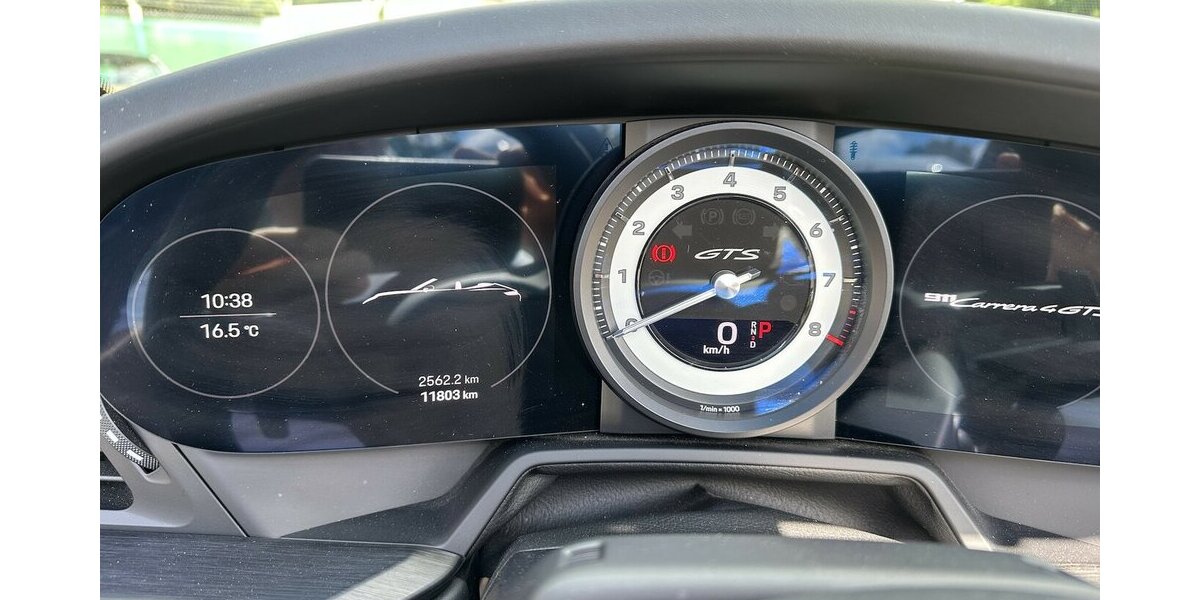 Porsche 911 Carrera 4 GTS Cabriolet 11.803 km 165.410 &euro; Mainz 55122