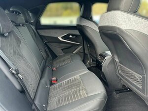 Peugeot 3008 Hybrid 145 GT-e-DSC6 45.300 km 27.850 &euro; Bad Wünnenberg 33181