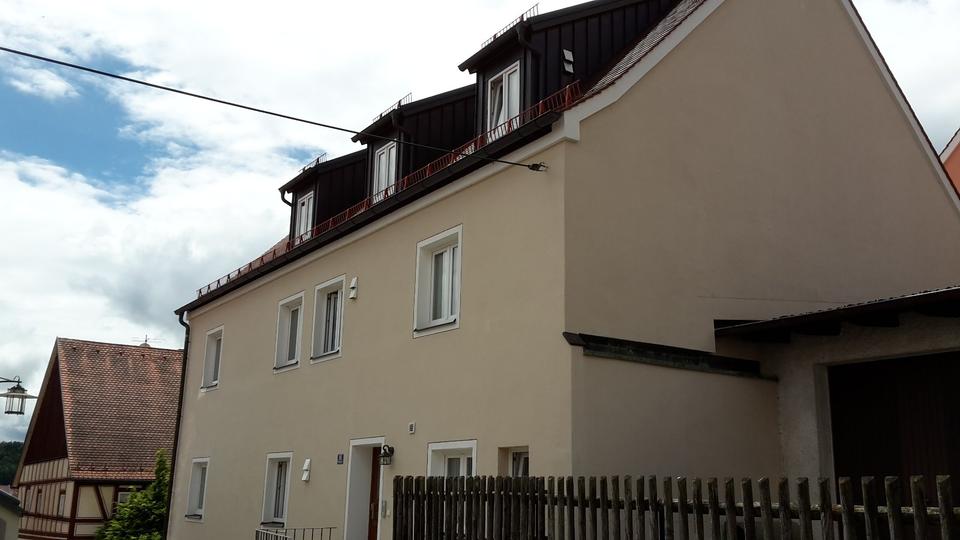 Dachgeschoßwohnung Parsberg - 2 Zimmer, 73 m&sup2;, 640&euro; | Angebot:24432699