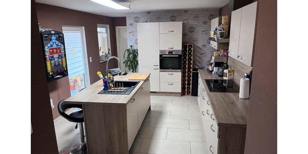 Doppelhaushälfte Rödental - 6 Zimmer, 102 m&sup2;, 180.000&euro; | Angebot:26904065