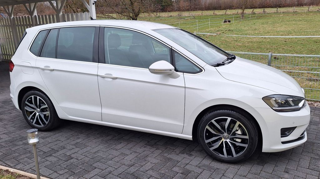 VW Golf Sportsvan 70.500 km 12.900 &euro; Osterode am Harz 37520
